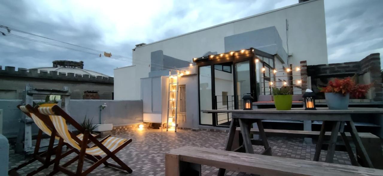 Villa House With Large Terrace, Jacuzzi And Gated Parking For One Car Montevideo Exterior foto