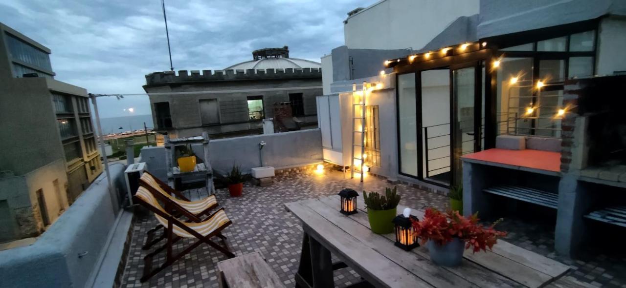 Villa House With Large Terrace, Jacuzzi And Gated Parking For One Car Montevideo Exterior foto