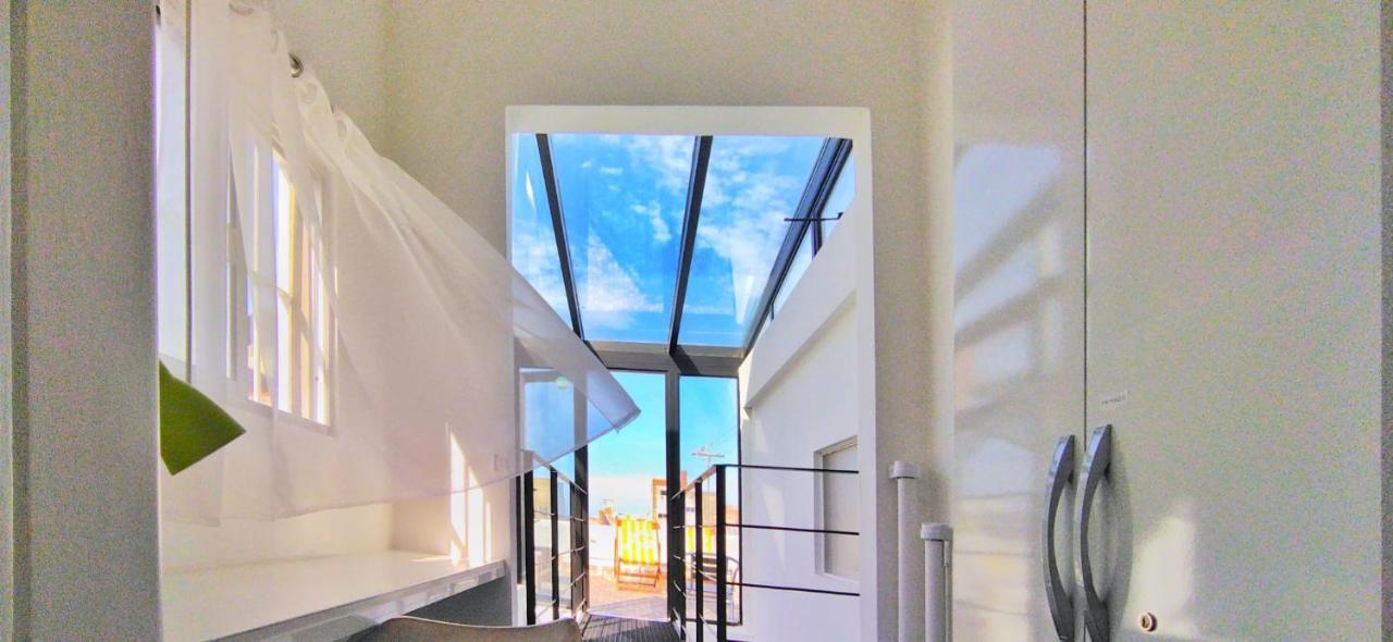 Villa House With Large Terrace, Jacuzzi And Gated Parking For One Car Montevideo Exterior foto